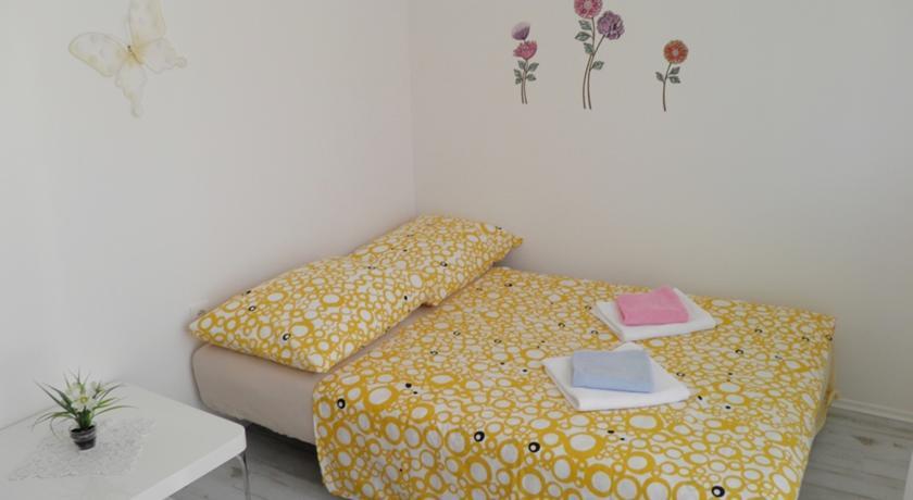 Apartment Leptir Podstrana Zimmer foto